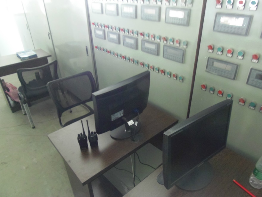 自動配料系統控制室